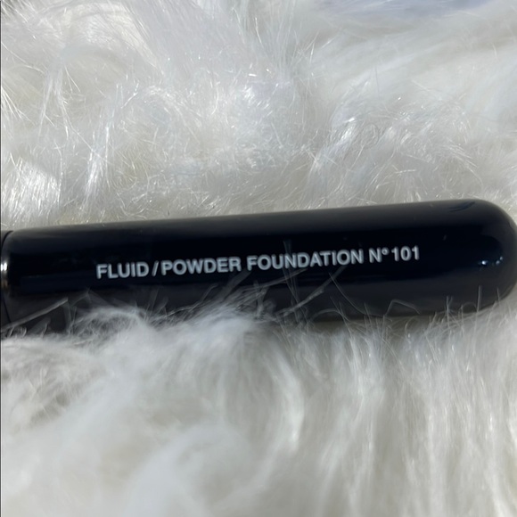 Chanel Yellow 3 Brush Set and Case Les Codes de Pinceaux Brand New. kk469 - Picture 5 of 14